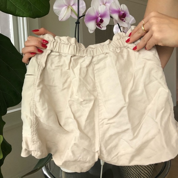 Wilfred Linen Shorts - Size 2 - Picture 2 of 5